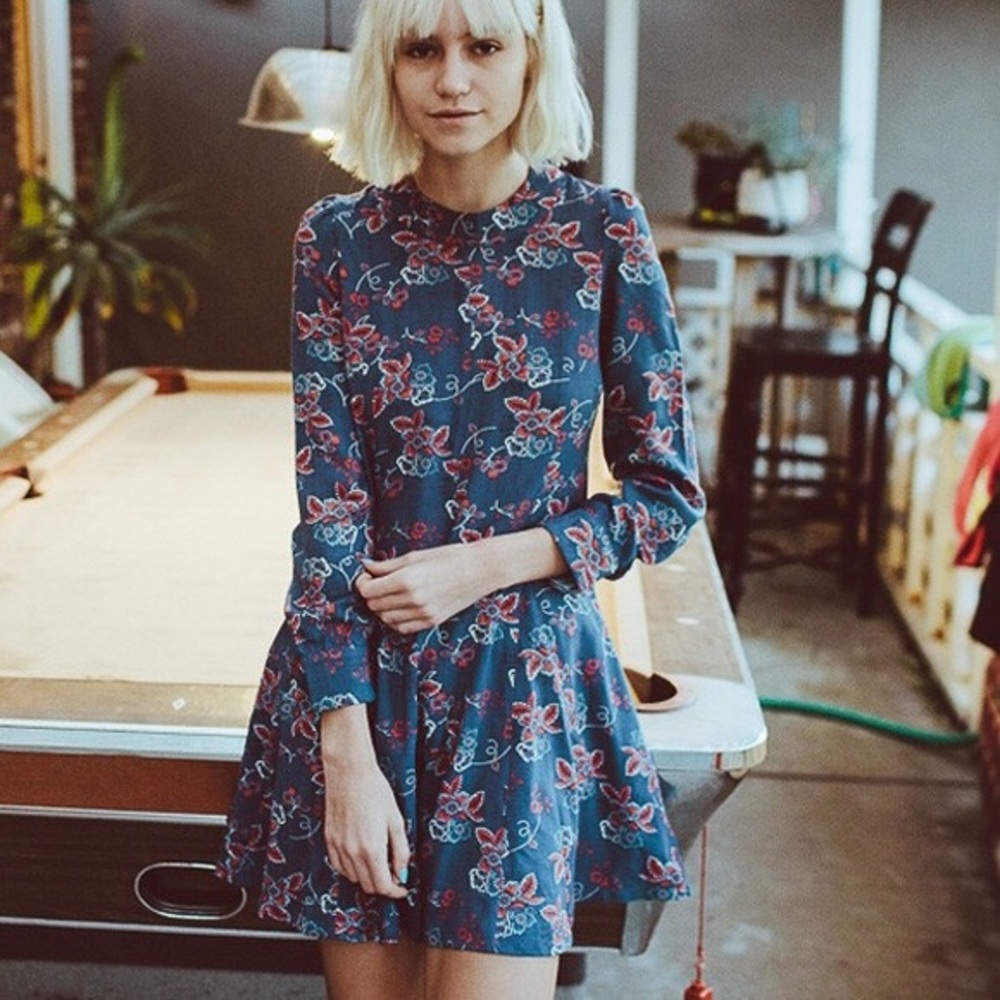 Ryder x UO blue floral print dress - Picture 4 of 6